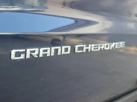 Jeep Grand Cherokee 2013 года за 14 500 000 тг. в Усть-Каменогорск – фото 19