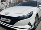 Hyundai Elantra 2023 года за 13 000 000 тг. в Алматы – фото 2