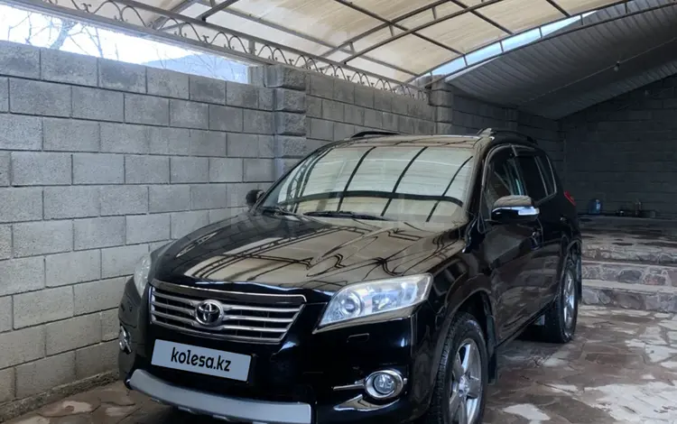 Toyota RAV4 2012 года за 9 000 000 тг. в Алматы