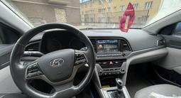 Hyundai Elantra 2016 годаүшін7 800 000 тг. в Атырау – фото 5