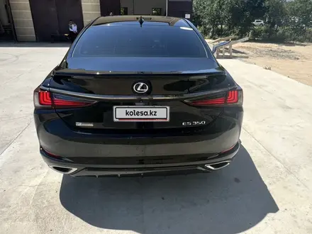 Lexus ES 350 2019 года за 18 200 000 тг. в Актау – фото 6