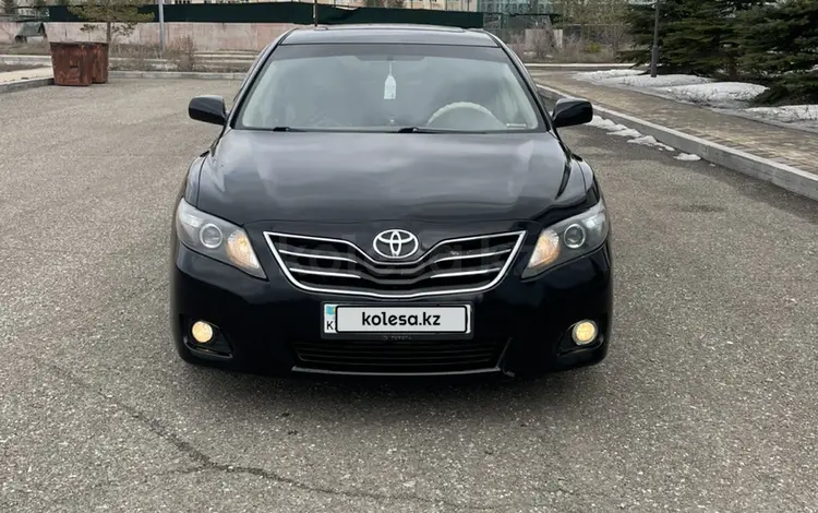 Toyota Camry 2011 годаүшін6 800 000 тг. в Караганда