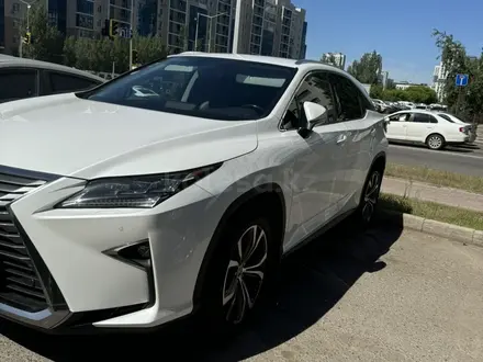 Lexus RX 200t 2017 года за 18 000 000 тг. в Усть-Каменогорск – фото 2