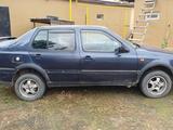 Volkswagen Vento 1993 года за 550 000 тг. в Тобыл – фото 2