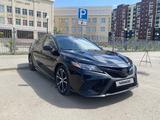 Toyota Camry 2019 годаүшін12 000 000 тг. в Астана – фото 2