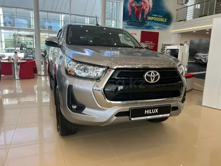 Toyota Hilux Elegance 2023 года за 27 100 000 тг. в Костанай