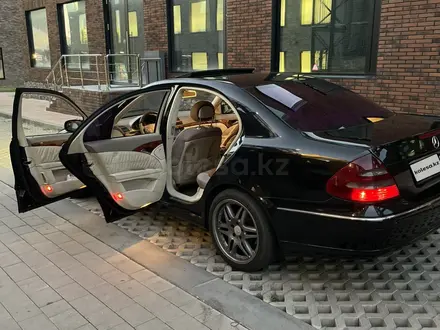 Mercedes-Benz E 320 2002 года за 5 800 000 тг. в Алматы – фото 6