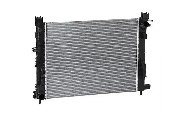 Основной радиатор охлаждения на автомобили Kia за 35 000 тг. в Аксай