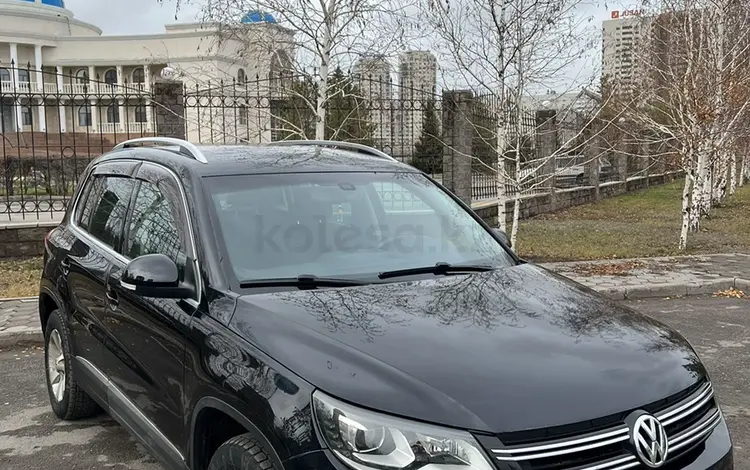 Volkswagen Tiguan 2013 года за 7 800 000 тг. в Астана