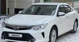 Toyota Camry 2015 года за 11 000 000 тг. в Астана – фото 3