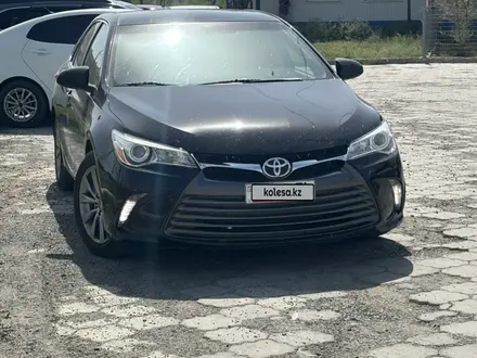 Toyota Camry 2016 года за 6 100 000 тг. в Атырау