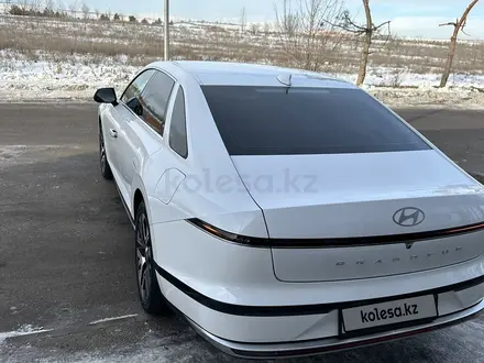 Hyundai Grandeur 2023 года за 21 000 000 тг. в Алматы – фото 3