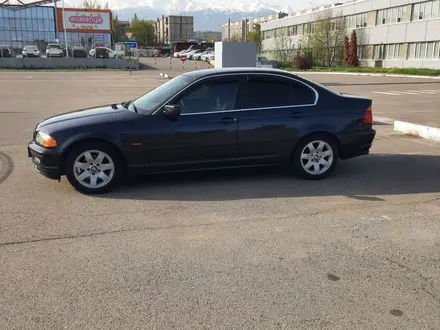 BMW 320 1999 года за 3 400 000 тг. в Алматы – фото 8