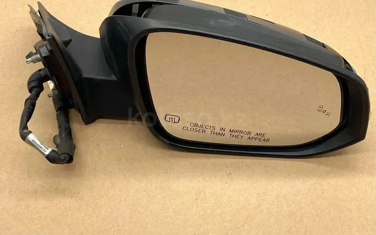 Зеркало боковое BSM-датчик Toyota Highlander 2014-2019 ORIGINAL за 10 000 тг. в Алматы