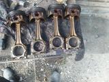 Шатун с поршнем ауди 1.8 ADR 20 клапанный за 20 000 тг. в Талдыкорган