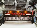 Решетка радиатора на Toyota Hilux 2021-по н.в дизайн GR SPORT RED за 80 000 тг. в Астана
