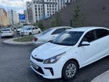 Kia Rio 2018 года за 6 200 000 тг. в Астана – фото 3