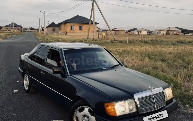 Mercedes-Benz E 230 1987 года за 900 000 тг. в Шымкент