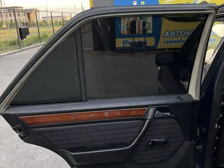 Mercedes-Benz E 230 1987 года за 900 000 тг. в Шымкент – фото 9
