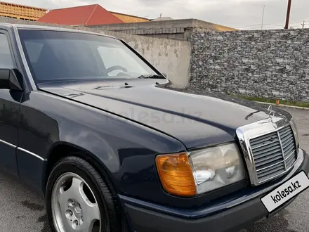 Mercedes-Benz E 230 1987 года за 900 000 тг. в Шымкент – фото 5