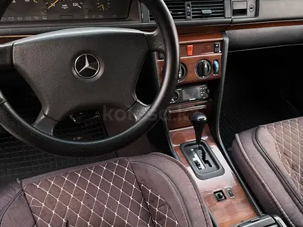 Mercedes-Benz E 230 1987 года за 900 000 тг. в Шымкент – фото 12