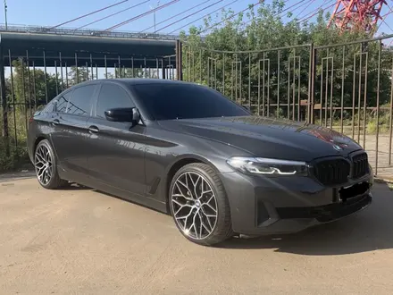 BMW 530 2020 года за 31 025 000 тг. в Астана