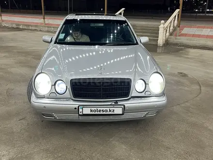 Mercedes-Benz E 430 1998 года за 3 600 000 тг. в Атырау – фото 7