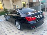 BMW 750 2011 года за 12 500 000 тг. в Алматы – фото 3