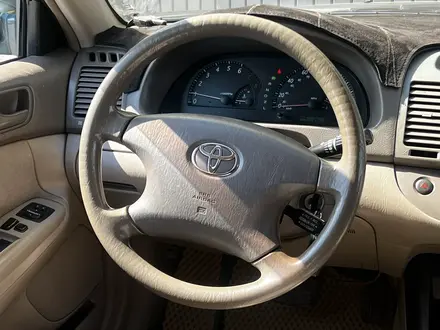 Toyota Camry 2002 года за 4 590 000 тг. в Актобе – фото 10