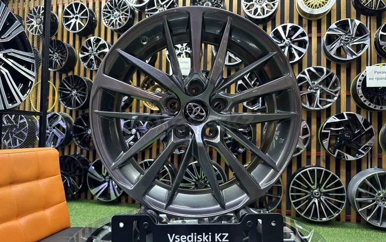 Диски Toyota Camry R-17*5*114.3 Графит цвет в наличии Astana за 208 000 тг. в Астана