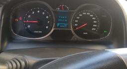 Chevrolet Captiva 2013 года за 5 800 000 тг. в Актау – фото 4