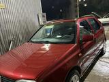 Volkswagen Golf 1995 годаүшін1 800 000 тг. в Тараз