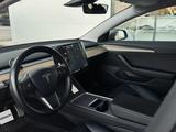 Tesla Model 3 2021 года за 12 300 000 тг. в Алматы – фото 5