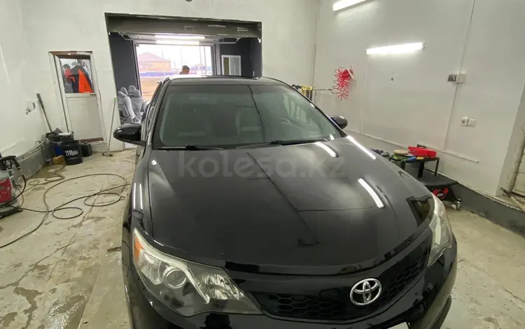 Toyota Camry 2014 года за 5 000 000 тг. в Атырау