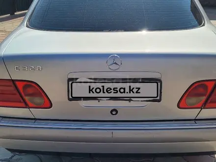 Mercedes-Benz E 320 1996 года за 4 500 000 тг. в Алматы