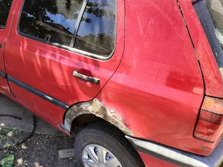 Volkswagen Golf 1993 года за 750 000 тг. в Караганда – фото 6