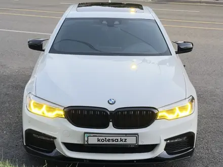BMW 540 2017 года за 21 000 000 тг. в Шымкент – фото 5