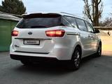 Kia Carnival 2018 годаүшін13 000 000 тг. в Алматы – фото 3