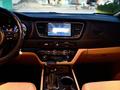Kia Carnival 2018 года за 13 000 000 тг. в Алматы – фото 6