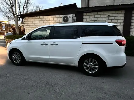 Kia Carnival 2018 года за 13 000 000 тг. в Алматы – фото 8