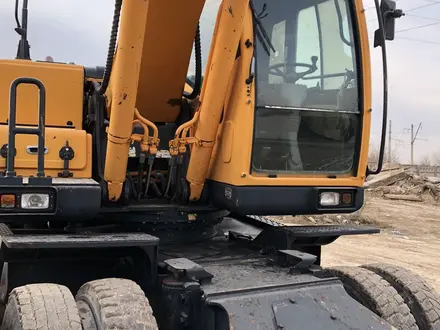 Hyundai  R210W 2010 года за 25 000 000 тг. в Алматы – фото 2