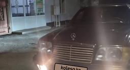 Mercedes-Benz E 200 1995 года за 1 900 000 тг. в Шымкент – фото 2