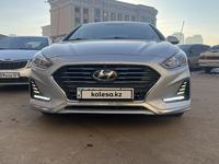 Hyundai Sonata 2017 года за 8 500 000 тг. в Астана