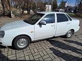 ВАЗ (Lada) Priora 2170 2015 года за 3 500 000 тг. в Усть-Каменогорск – фото 2