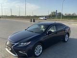 Lexus ES 300h 2015 года за 9 000 000 тг. в Актау – фото 2