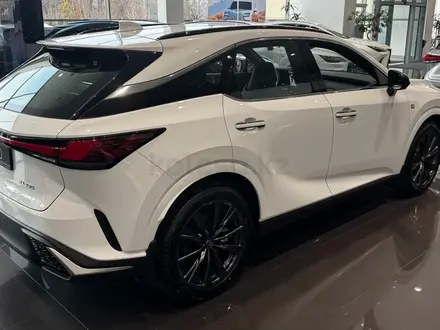 Lexus RX 350 F Sport+ 2025 года за 47 290 000 тг. в Алматы – фото 18
