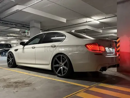 BMW M5 2016 года за 30 000 000 тг. в Алматы – фото 5