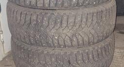 Зимние шины шипованые с дисками, разболтовка 5 на 114.3 за 170 000 тг. в Караганда – фото 3