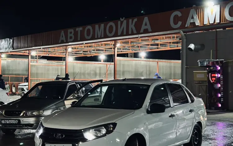 ВАЗ (Lada) Granta 2190 2018 годаүшін3 550 000 тг. в Уральск