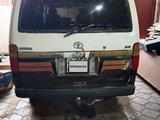 Toyota Hiace 2005 года за 1 500 000 тг. в Алматы – фото 2